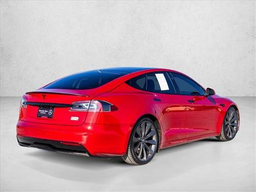 2021 Tesla Model S Plaid