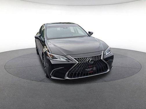 2022 Lexus ES 250 Base