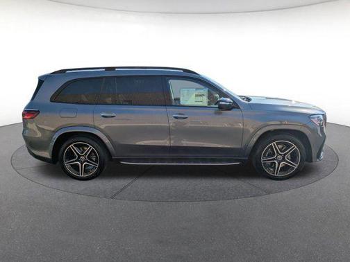 2026 Mercedes-Benz GLS 450 4MATIC