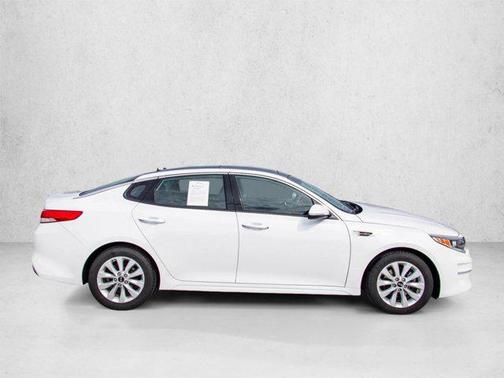 Snow White Pearl 2018 Kia Optima EX