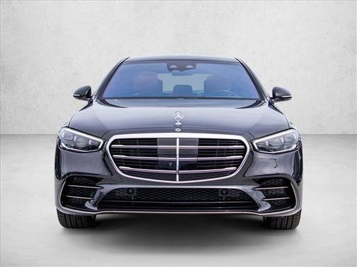 Graphite Grey Metallic 2026 Mercedes-Benz S-Class 4MATIC