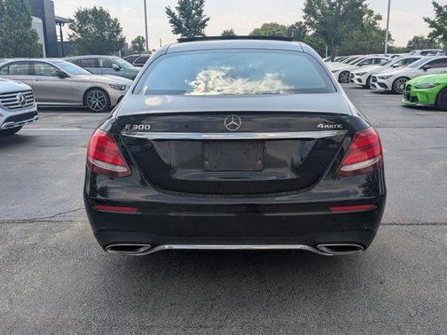 2017 Mercedes-Benz E-Class 4MATIC