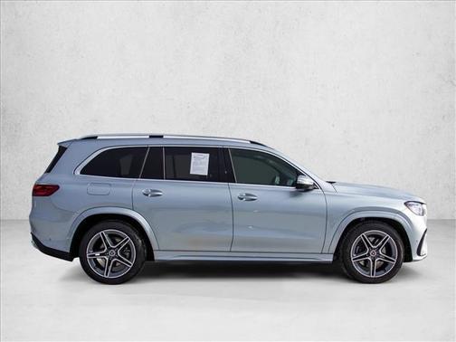 2025 Mercedes-Benz GLS 450 4MATIC