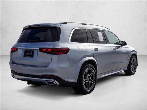 2025 Mercedes-Benz GLS 450 4MATIC