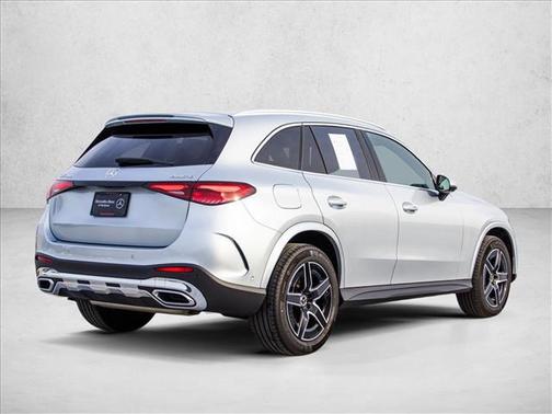 Cirrus Silver Metallic 2026 Mercedes-Benz GLC 300 4MATIC