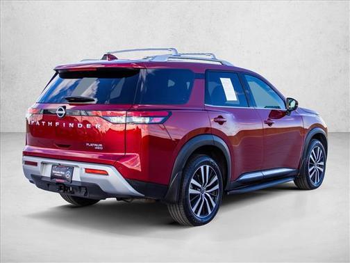 2023 Nissan Pathfinder Platinum 4WD