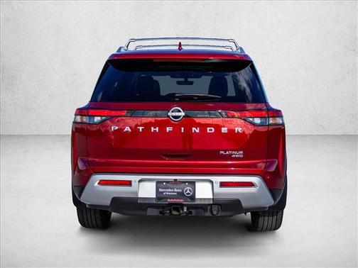 2023 Nissan Pathfinder Platinum 4WD