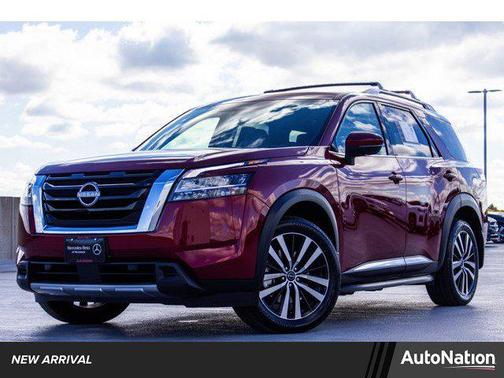 2023 Nissan Pathfinder Platinum 4WD