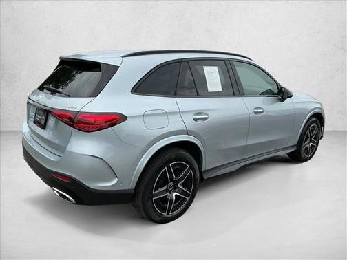Cirrus Silver Metallic 2026 Mercedes-Benz GLC 300 4MATIC