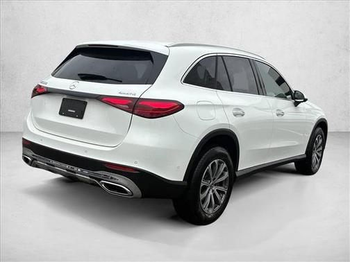 2026 Mercedes-Benz GLC 300 4MATIC