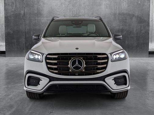 2025 Mercedes-Benz GLS 450 4MATIC