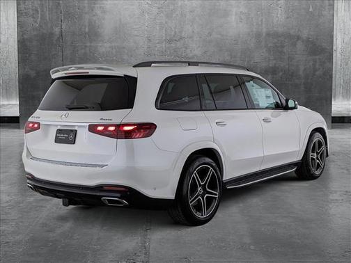 2025 Mercedes-Benz GLS 450 4MATIC