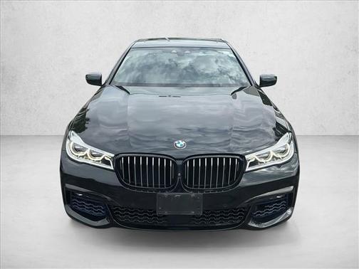 Black Sapphire Metallic 2017 BMW 750 i xDrive