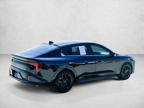 Aurora Black Pearl 2025 Kia K4 GT-Line Turbo