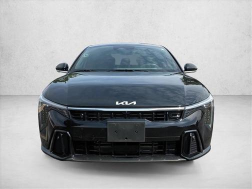 Aurora Black Pearl 2025 Kia K4 GT-Line Turbo