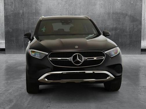 2025 Mercedes-Benz GLC 350e Base