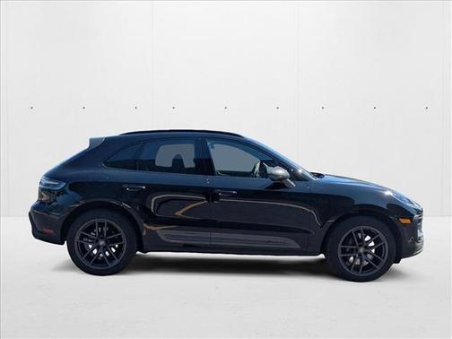 2024 Porsche Macan T