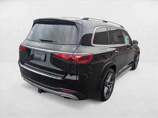 2025 Mercedes-Benz GLS 450 4MATIC