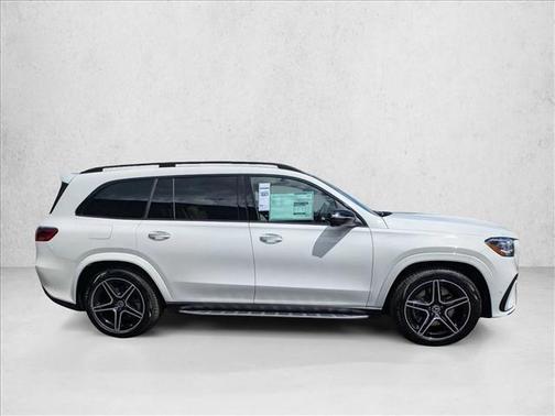 2025 Mercedes-Benz GLS 450 4MATIC