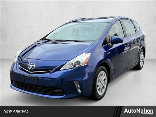 2013 Toyota Prius v Two