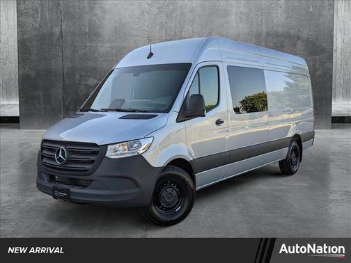 2025 Mercedes-Benz Sprinter 2500 High Roof