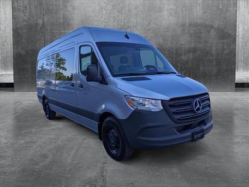 2025 Mercedes-Benz Sprinter 2500 High Roof