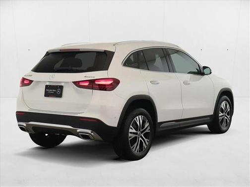 2025 Mercedes-Benz GLA 250 4MATIC