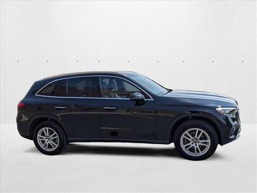 2023 Mercedes-Benz GLC 300 Base