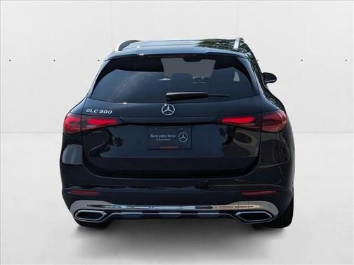 2023 Mercedes-Benz GLC 300 Base