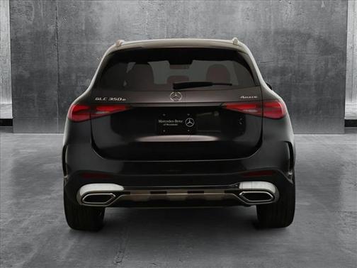 2025 Mercedes-Benz GLC 350e Base