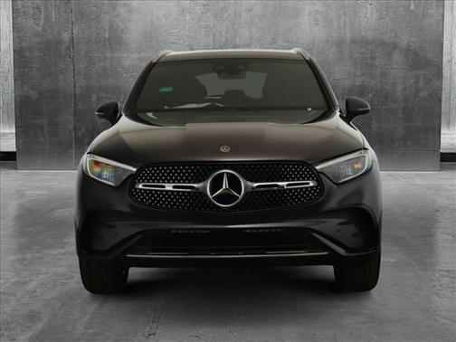 2025 Mercedes-Benz GLC 350e Base