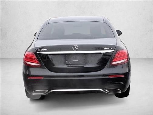 2018 Mercedes-Benz E-Class 4MATIC