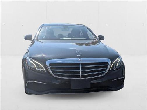 2017 Mercedes-Benz E-Class 4MATIC