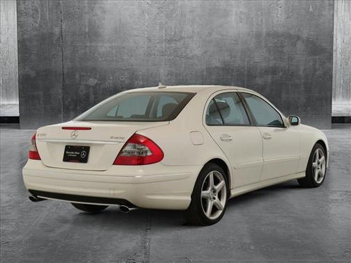 2009 Mercedes-Benz E-Class 4MATIC