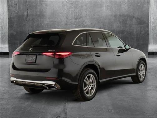 2025 Mercedes-Benz GLC 300 4MATIC