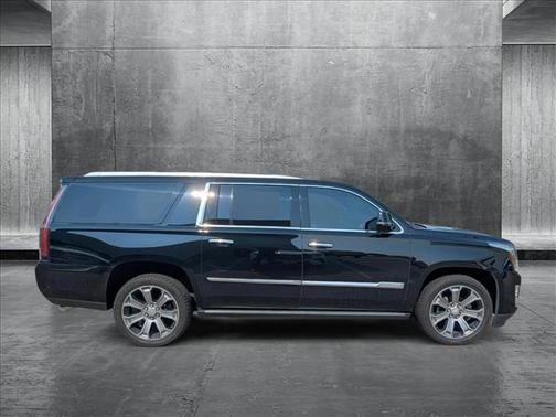 2019 Cadillac Escalade ESV Platinum