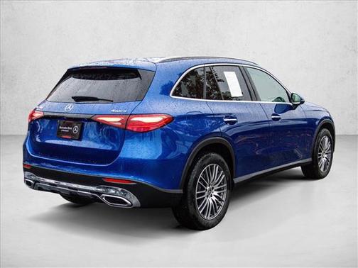 2025 Mercedes-Benz GLC 300 4MATIC