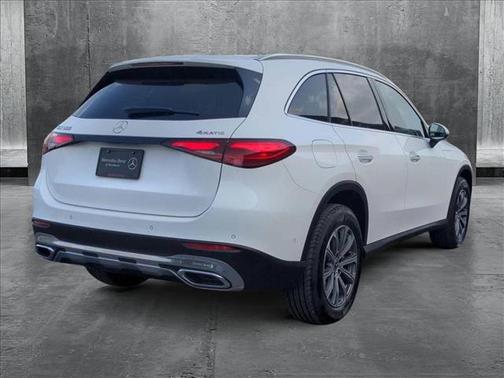 2025 Mercedes-Benz GLC 300 4MATIC