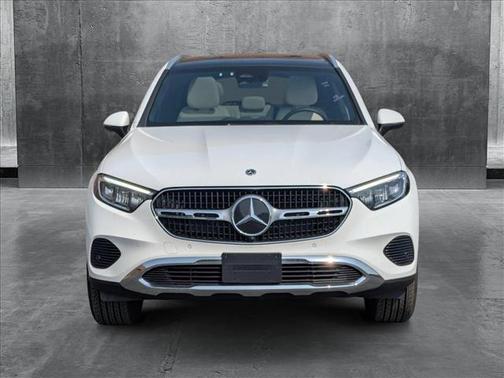 2025 Mercedes-Benz GLC 300 4MATIC