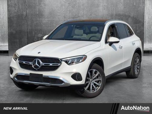 2025 Mercedes-Benz GLC 300 4MATIC