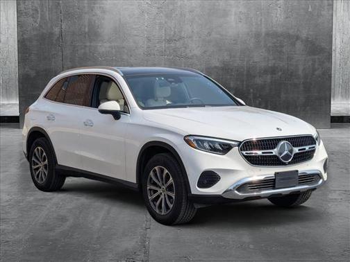2025 Mercedes-Benz GLC 300 4MATIC