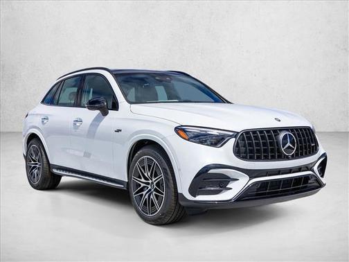 MANUFAKTUR Moonlight White Metallic 2026 Mercedes-Benz AMG GLC 43 4MATIC