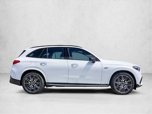 MANUFAKTUR Moonlight White Metallic 2026 Mercedes-Benz AMG GLC 43 4MATIC