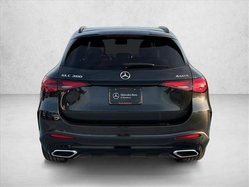 Graphite Grey Metallic 2026 Mercedes-Benz GLC 300 4MATIC