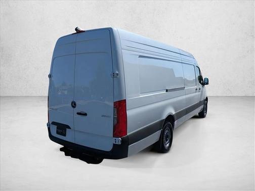 2025 Mercedes-Benz Sprinter 2500 High Roof