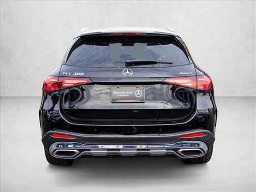 2025 Mercedes-Benz GLC 300 4MATIC