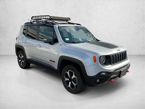 Glacier Metallic Clearcoat 2019 Jeep Renegade Trailhawk