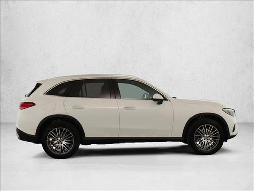 2025 Mercedes-Benz GLC 300 4MATIC