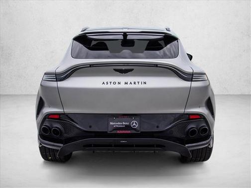 2024 Aston Martin DBX 707