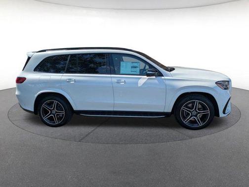 2026 Mercedes-Benz GLS 450 4MATIC